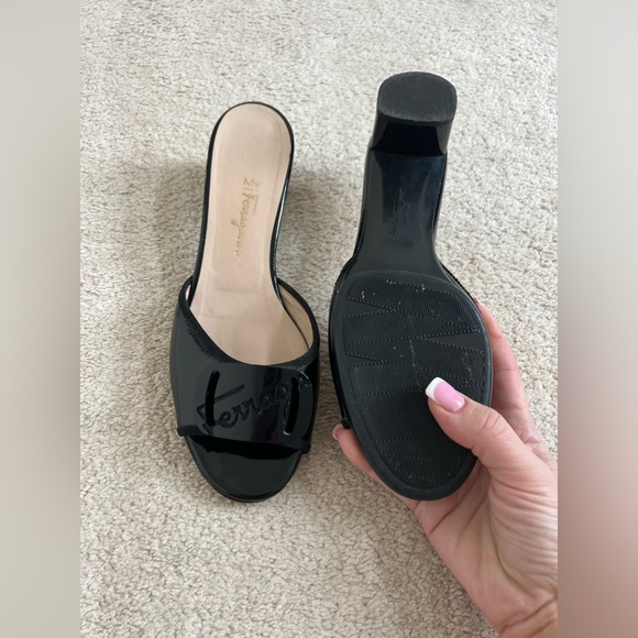 Salvatore Ferragamo Black Sandal - Picture 4 of 7